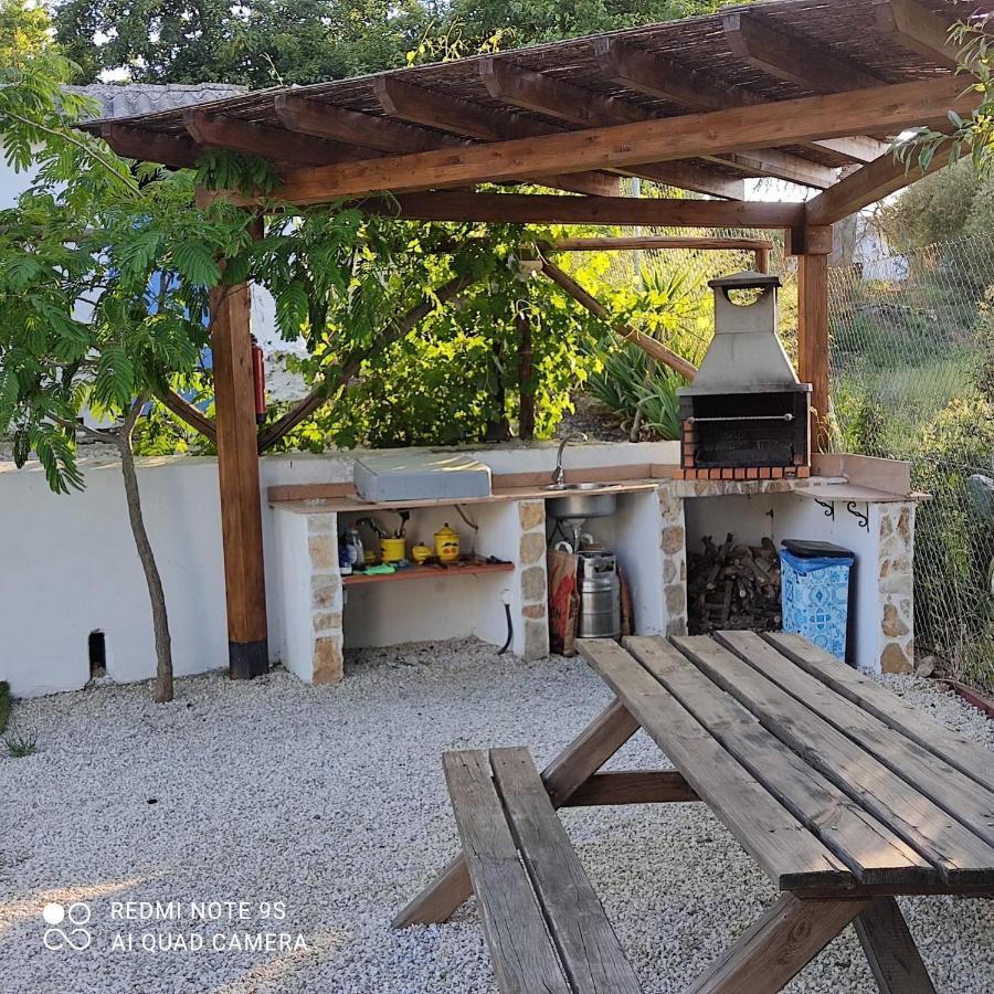 Hostal La Casa De La Abuela Setenil De Las Bodegas Exterior foto