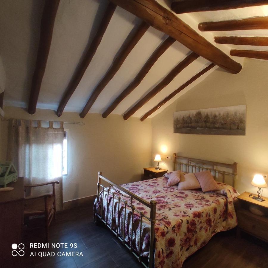 Hostal La Casa De La Abuela Setenil De Las Bodegas Exterior foto